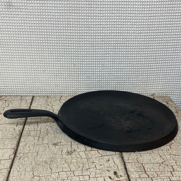 Cast iron griddle - Picture 2 of 9